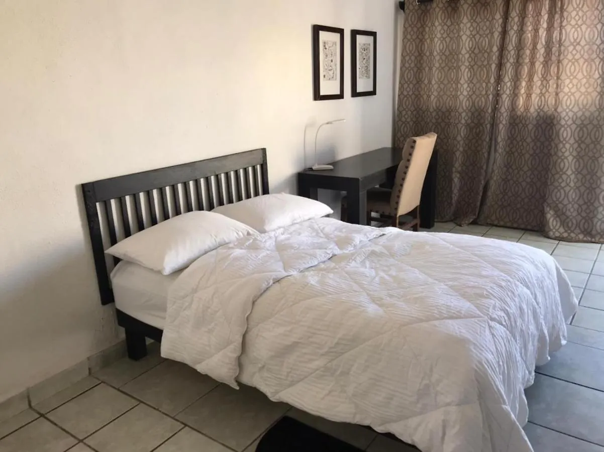 The Next Door Black And White Studio In Cabo Apartamento Cabo San Lucas